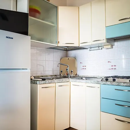 Welcoming Flat Just Steps From The Sea Апартаменти Бібіоне